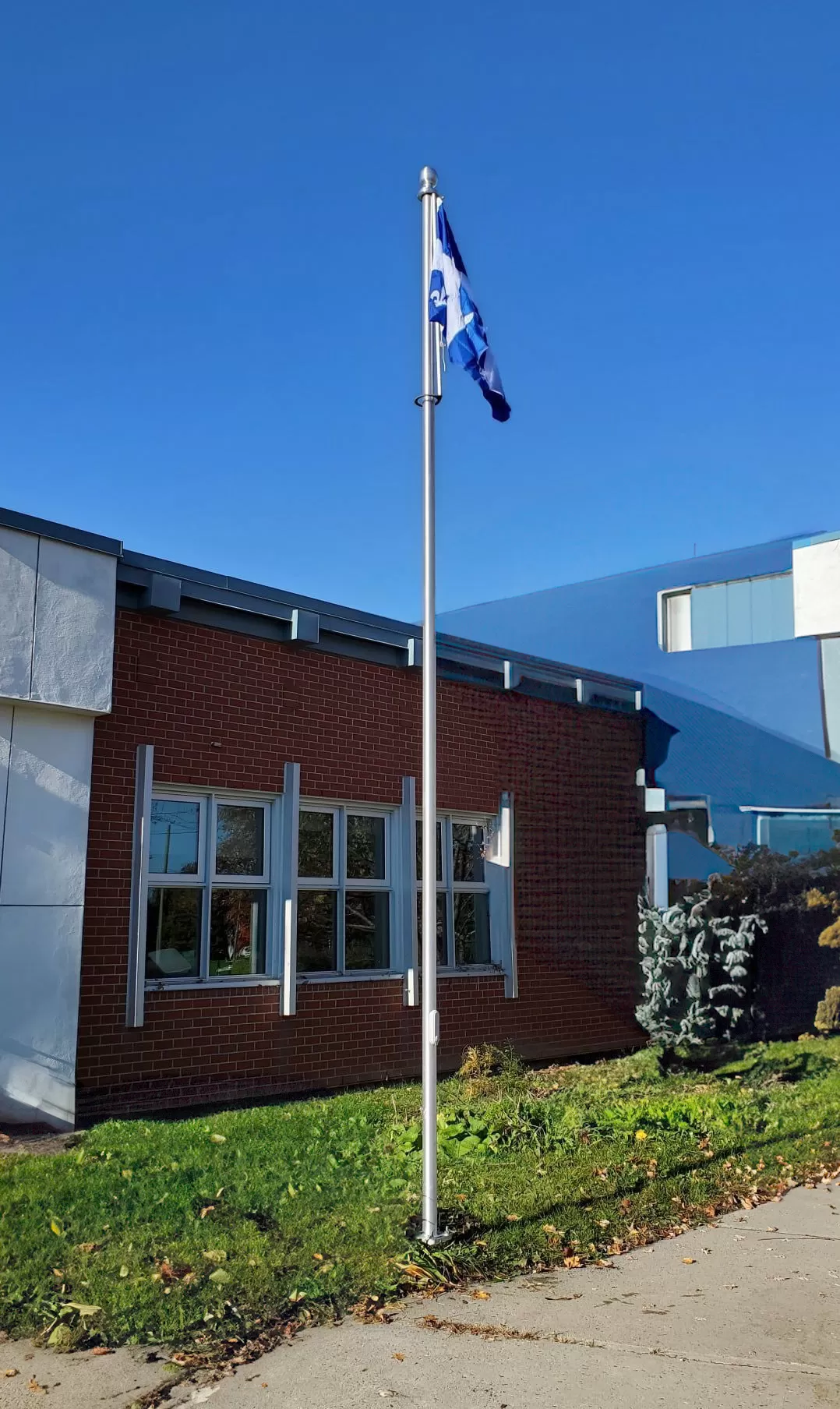 Mât de drapeau, Type MC-20-SC